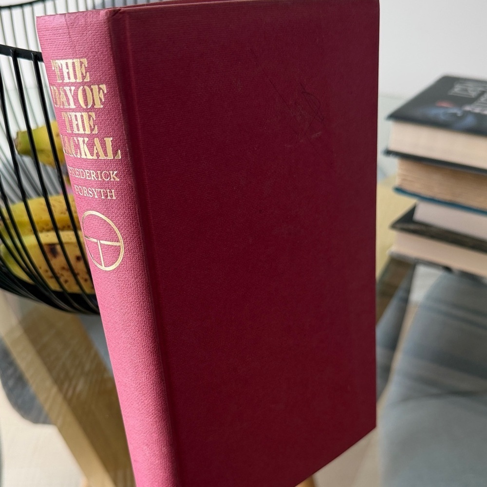 The Day of the Jackal Classic 1971 Hardcover - Frederick Forsyth